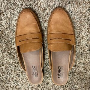 Abeo Slip-on Loafers - Size 9.5